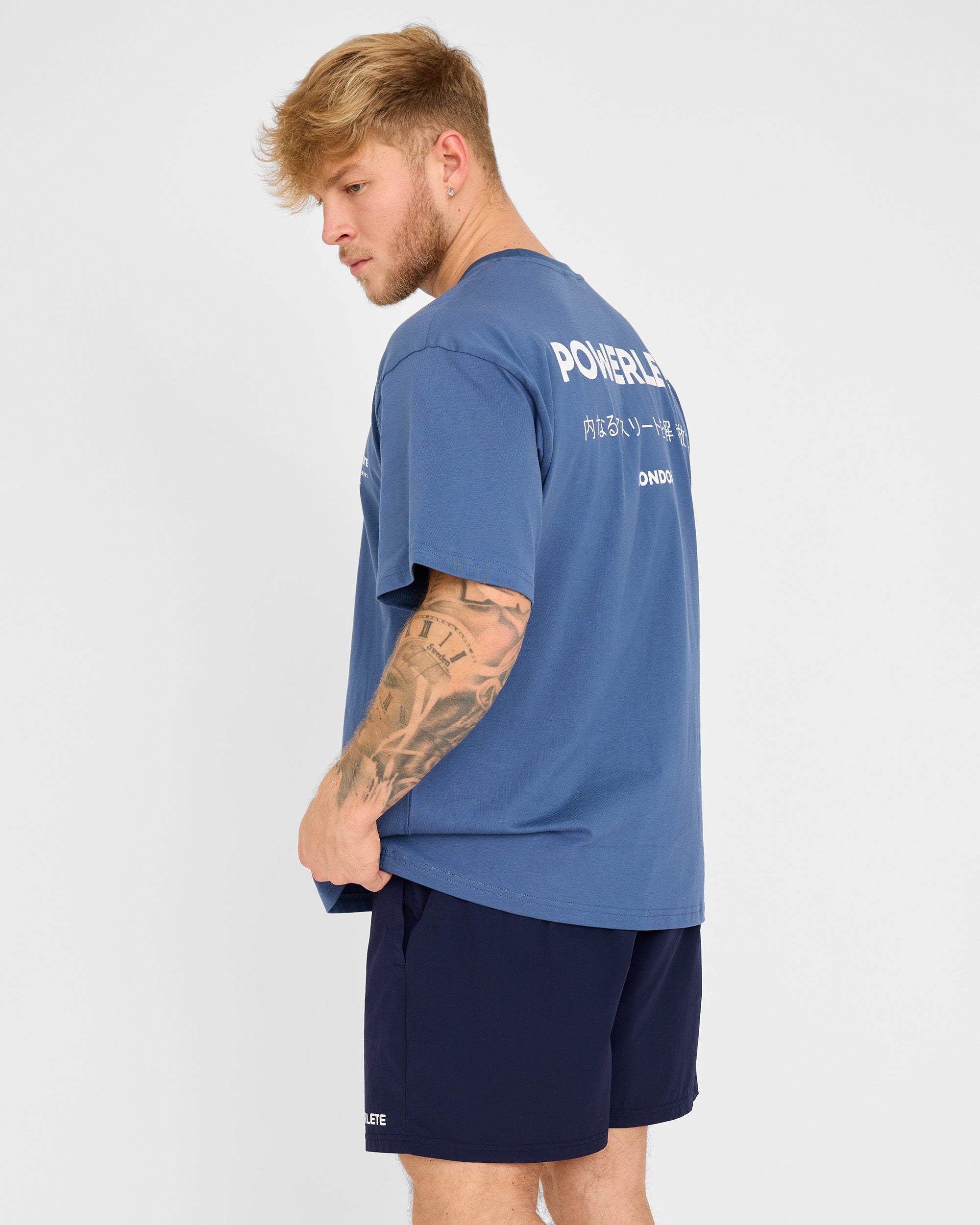 Camiseta Underground Oversized